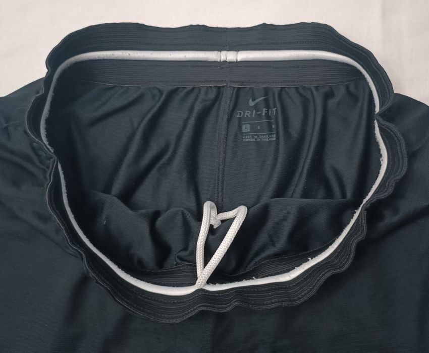 Nike DRI-FIT Swoosh Shorts оригинални гащета L Найк спорт фитнес шорти тренировки