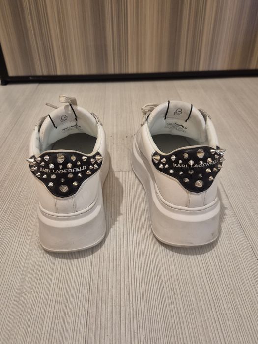 Vand adidasi originali Karl Lagerfeld