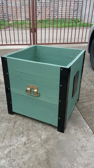 кашпа от сандък различни приложения