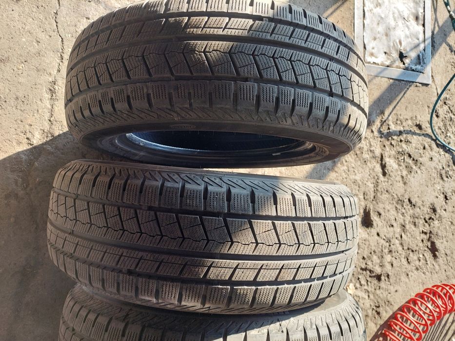 225/60/17зимни комплект 4 бр