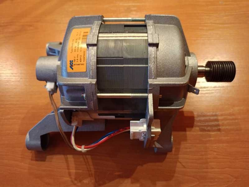 пералня AEG Lavamat/Electrolux L74950A