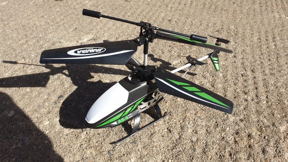 Elicopter cu telecomandă