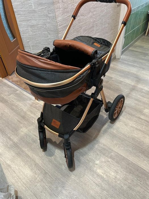 Продам детскую коляску