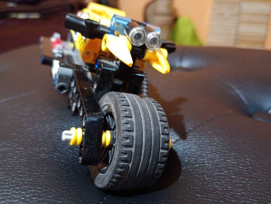 Lego Technic motocileta
