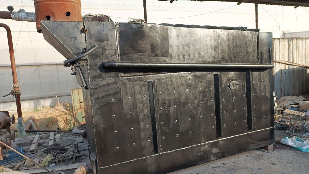 1  gektar teplitsaga muljallangan Kumir katyol sotiladi