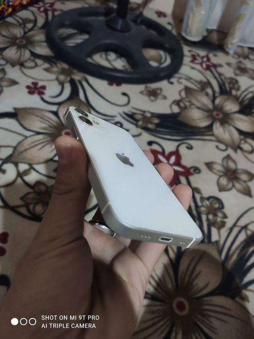 iPhone 12 mini 64 GB