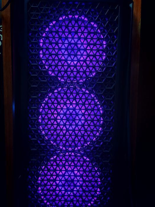 Продам мощный игровой компьютер