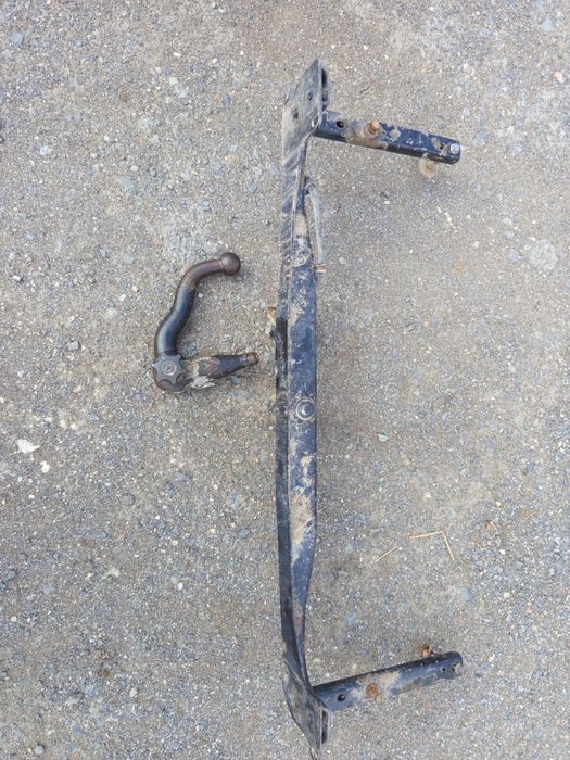 Фаркоп на Ауди С4, Ауди А6