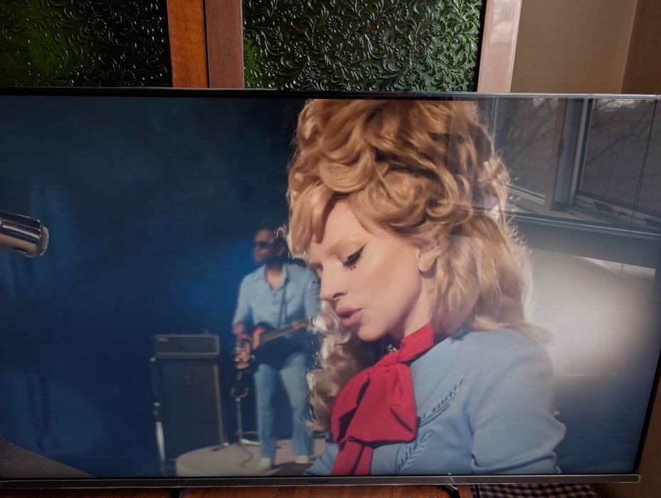 Vând televizor Panasonic TX-50HX810E 4k 126cm
