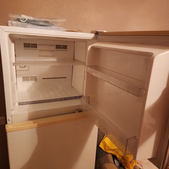 Холодильник Daewoo