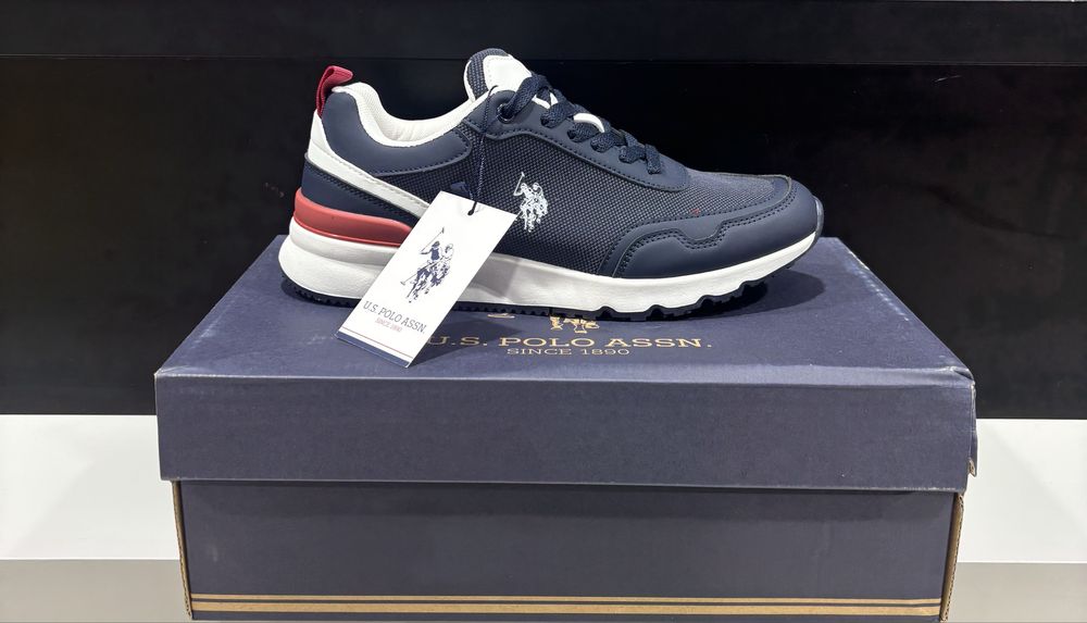 Adidasi U.S Polo assn noi in cutie