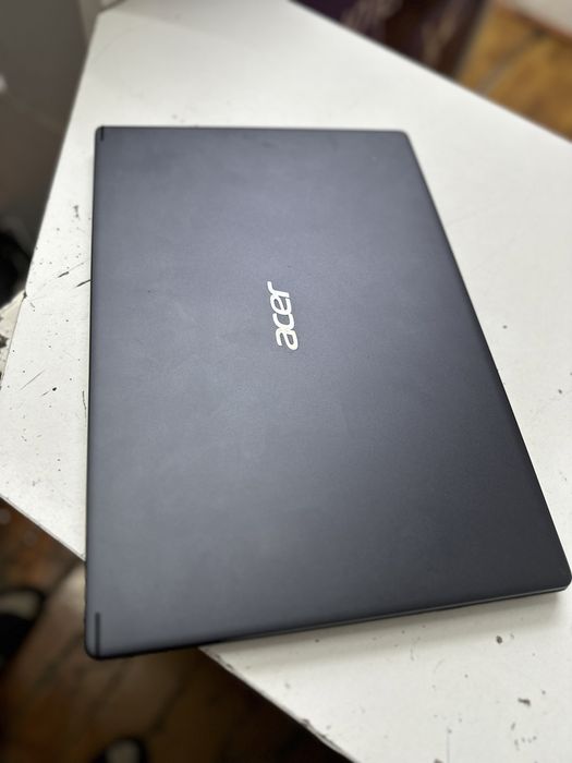 Продается ноутбук асер