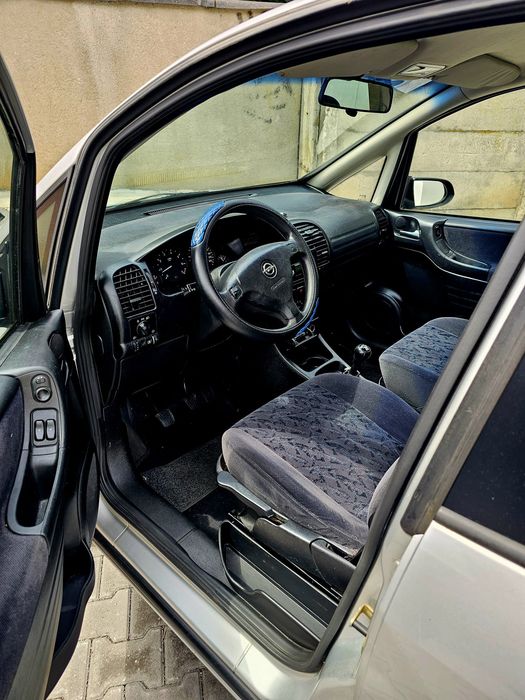 Opel Zafia  7 locuri