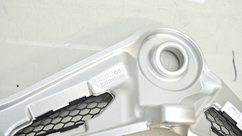 Set Suporti Prinderi Sa Stanga Dreapta BMW RnineT 2017 - 2024