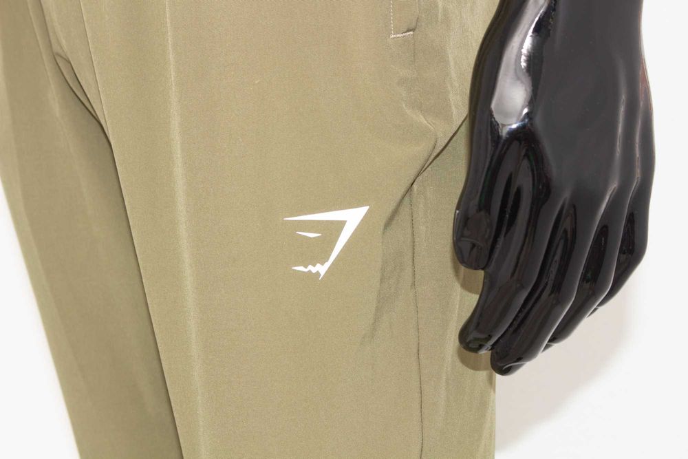 Gymshark Arrival Woven Zip Pocket Joggers мъжки спортен панталон S