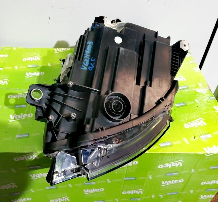 Фар фарове Mercedes SLS GT AMG 63 W197 / Мерцедес СЛС А197  BLACK LINE