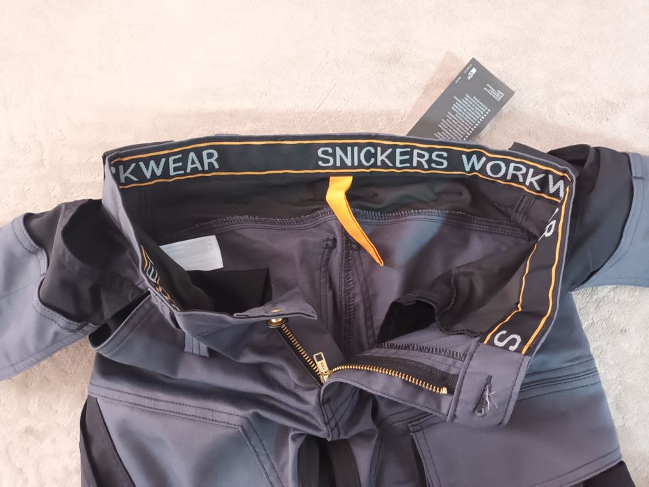Pantaloni Snickers Workwear noi cu eticheta