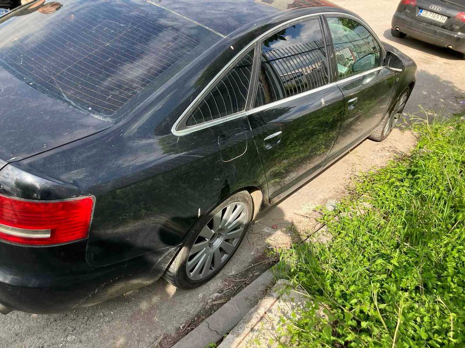 Продавам Ауди А6 на части