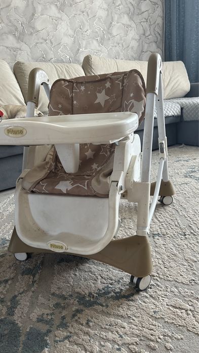 Детский стульчик для кормления