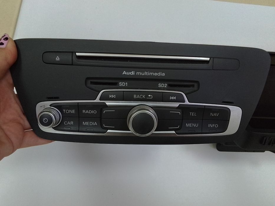 Медия,навигация Audi Q3 2016