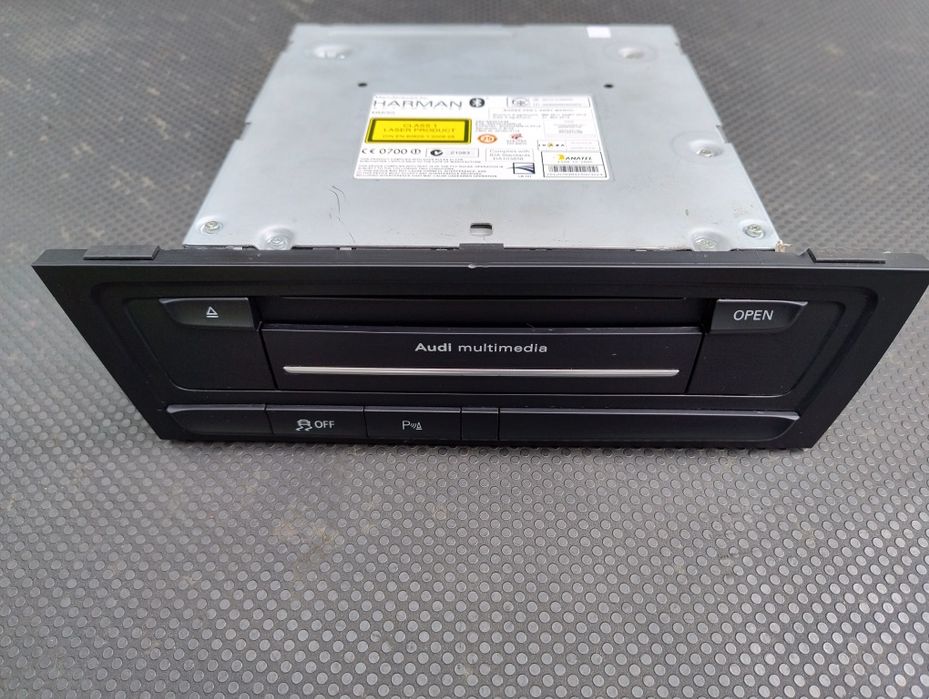 Unitate multimedia MMI 3G,Audi Q5,A4 B8 A5 
cod: 8T1035654H și 8T10356