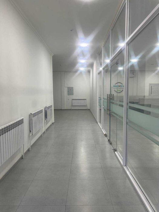 Chilonzor ц kvartlda joy arendaga beriladi.Сдается помещение в аренду.