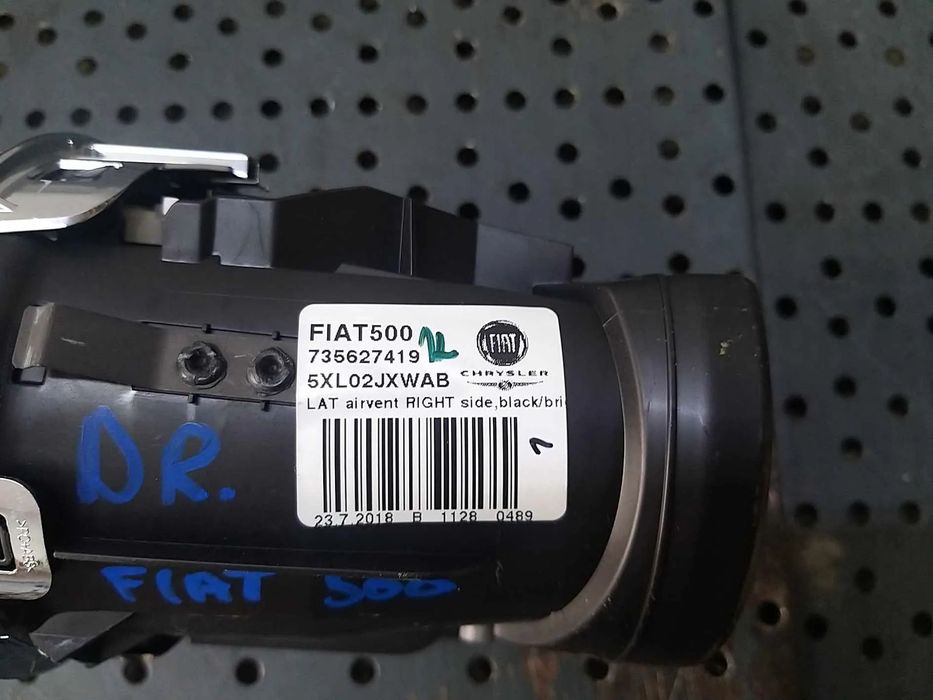 Grila ventilatie bord dreapta fiat 500 312 735627419