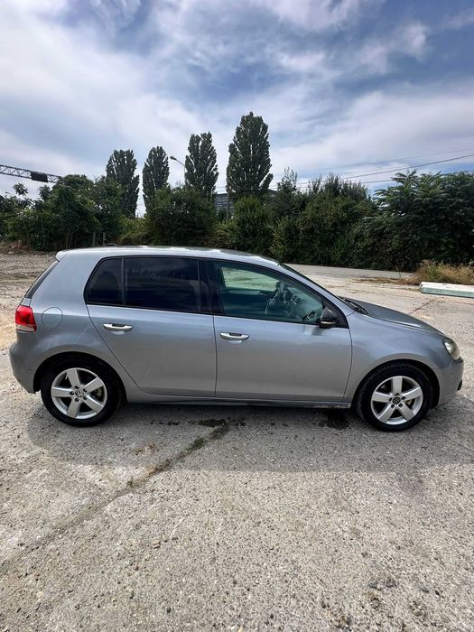 VOLKSWAGEN Golf 2011 — imagine 4