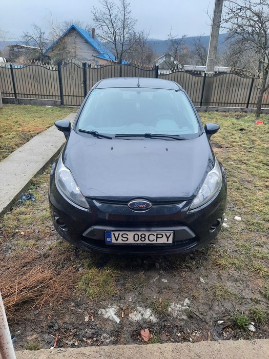 Ford Fiesta Plus 2010 benzina+GPl