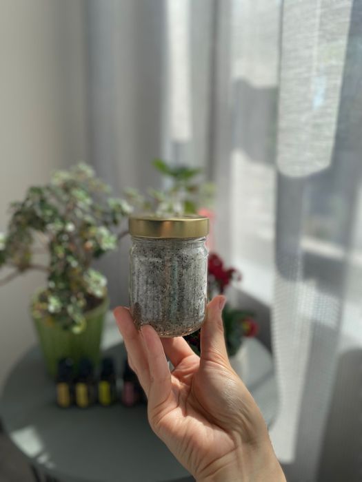 Натурален скраб за лице и тяло