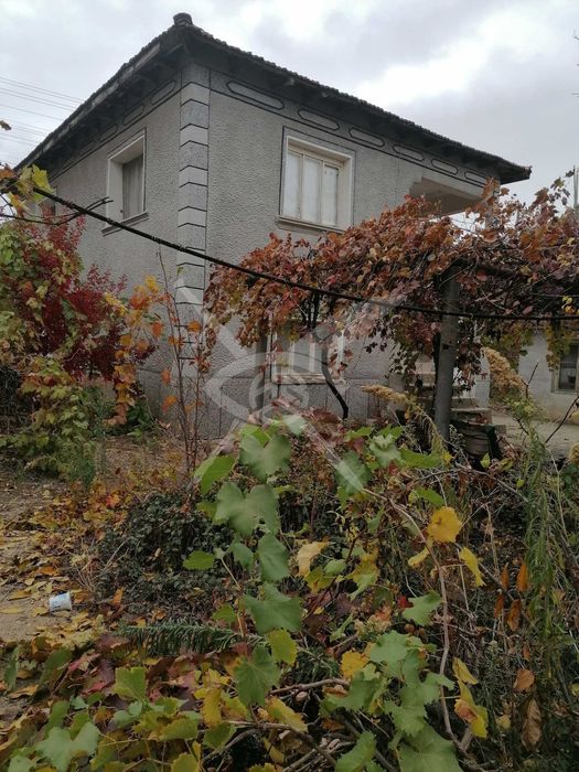 Продава се Къща в с. Чешнегирово, Област Пловдив - 140 кв.м за 500 €/кв.м - Снимка #2