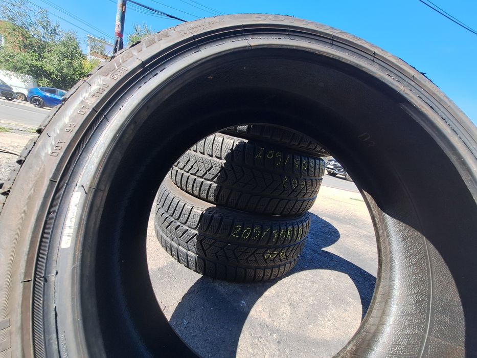 4 anvelope iarna 205/40r18 Pirelli Montaj Gratuit