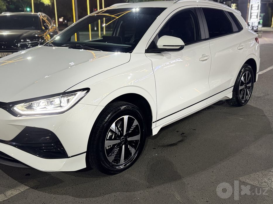 BYD e2 405  tali