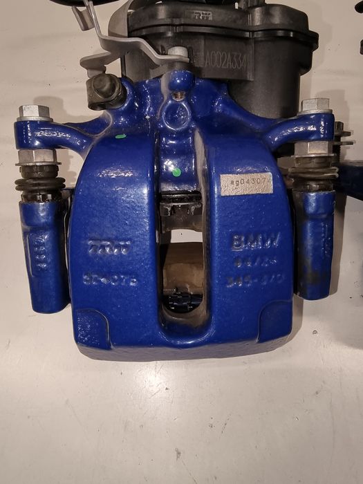 Etrier complet stânga dreapta spate BMW X5 G05 M /cod-A002A334 / 200km