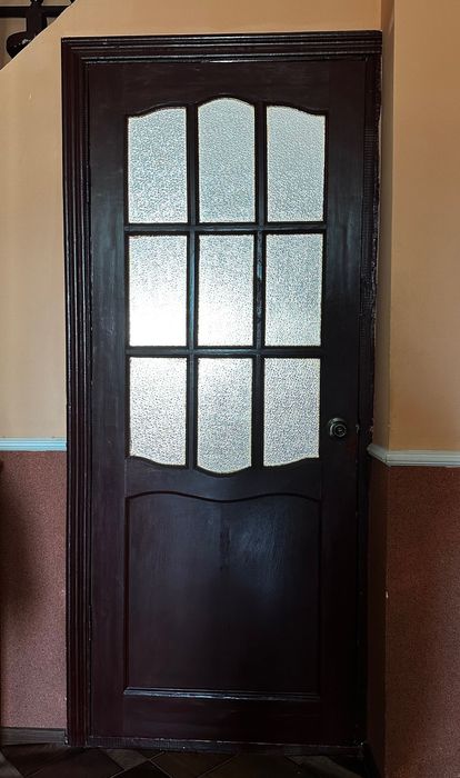 Продам межкомнатные двери