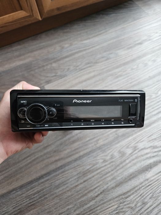 Pioneer mvh-520bt