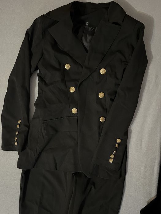 Costum sacou cu pantaloni pentru femei