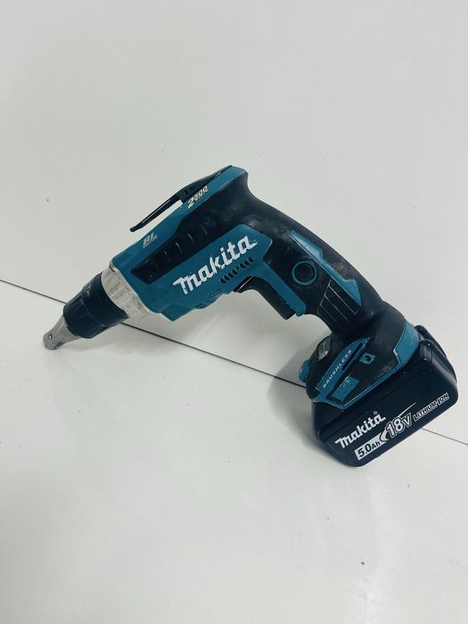 Makita DFS 250 filetanta rigips