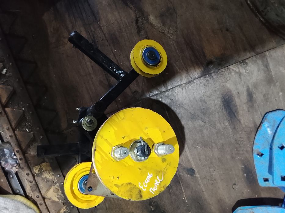 Натяжник Есиль /Полесье