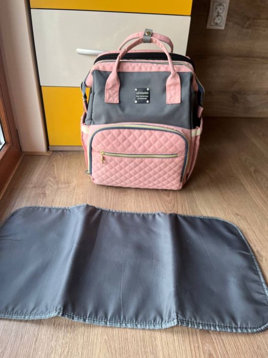 Многофункционална чанта за майки 2 в 1