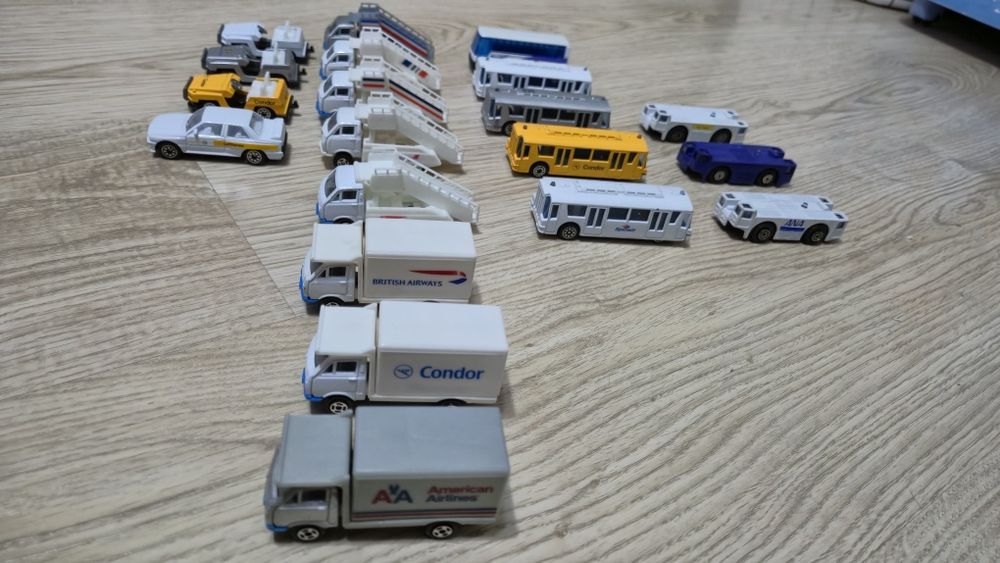 Модельки - техника для аэропорта