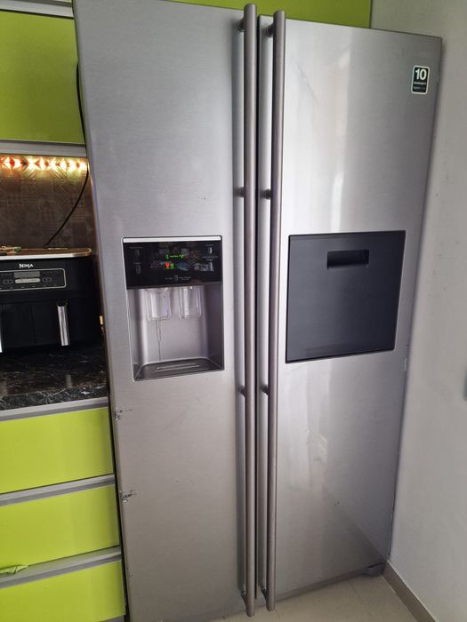 Frigider Side by Side Samsung Gheața 528L, inox