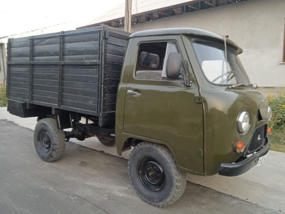 Уаз сотилади 1989