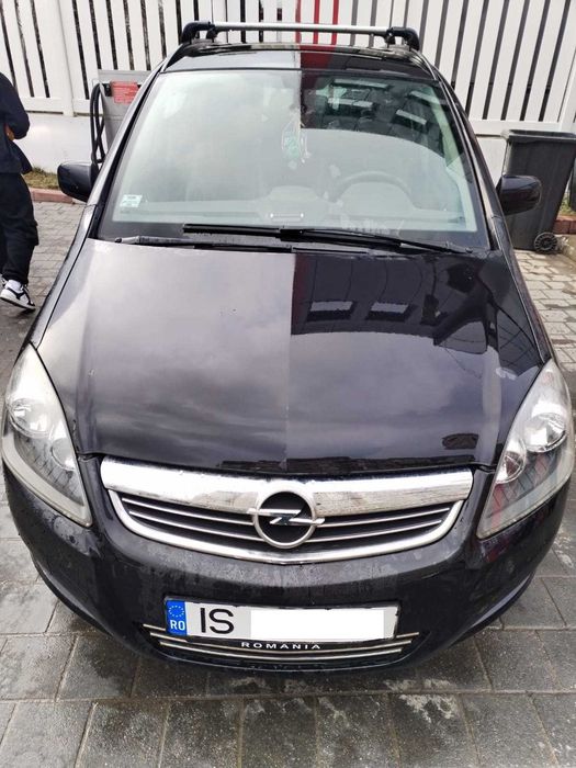 Opel zafira 7 locuri, an 2011