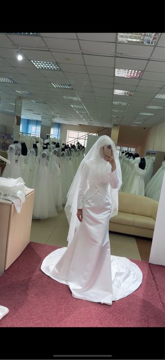 Свадебное платье