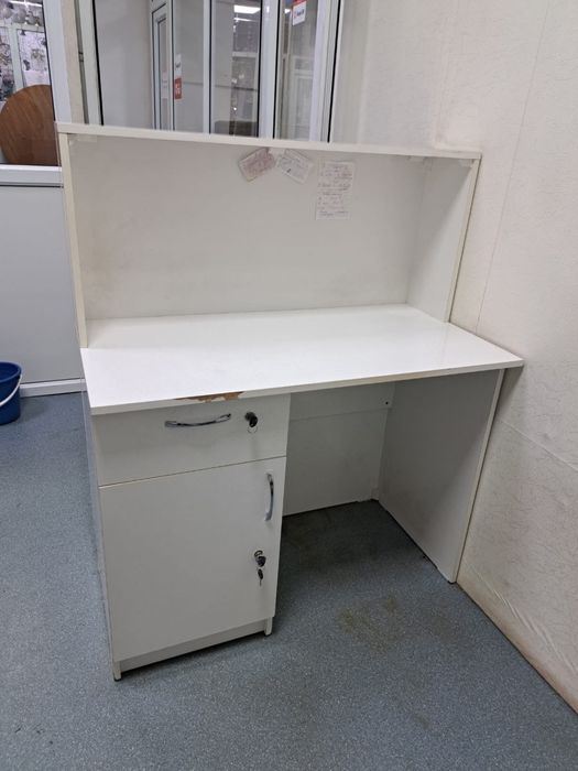 Мебель для оптики