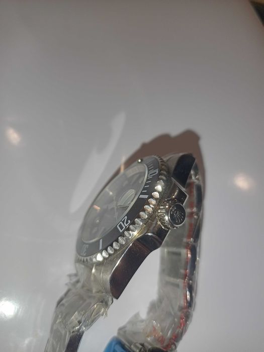 Продавам часовник - Rolex