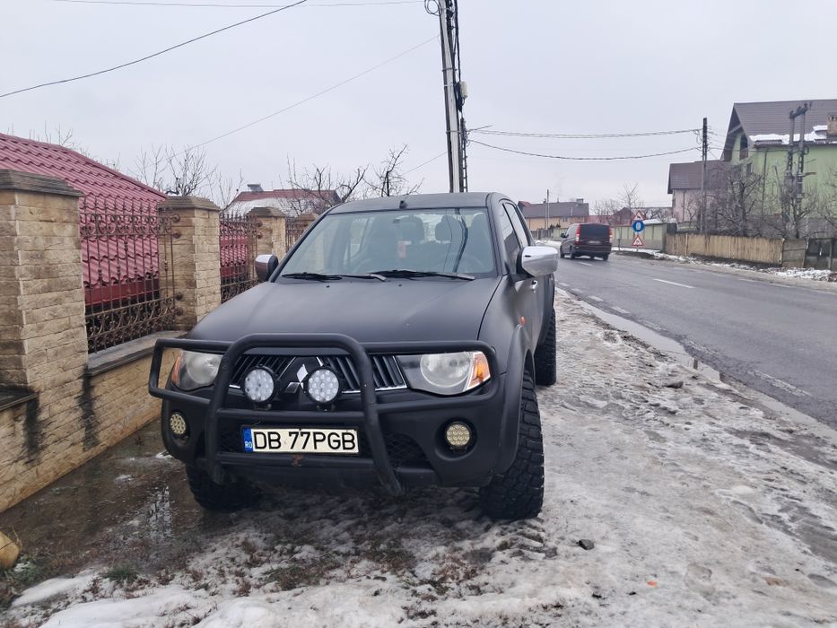 Mitubisi l200 proprietar