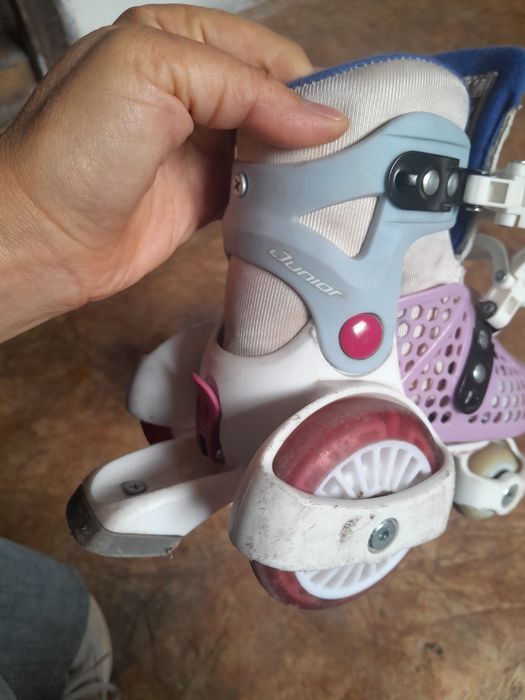 Продам  ролики, размер 25-28