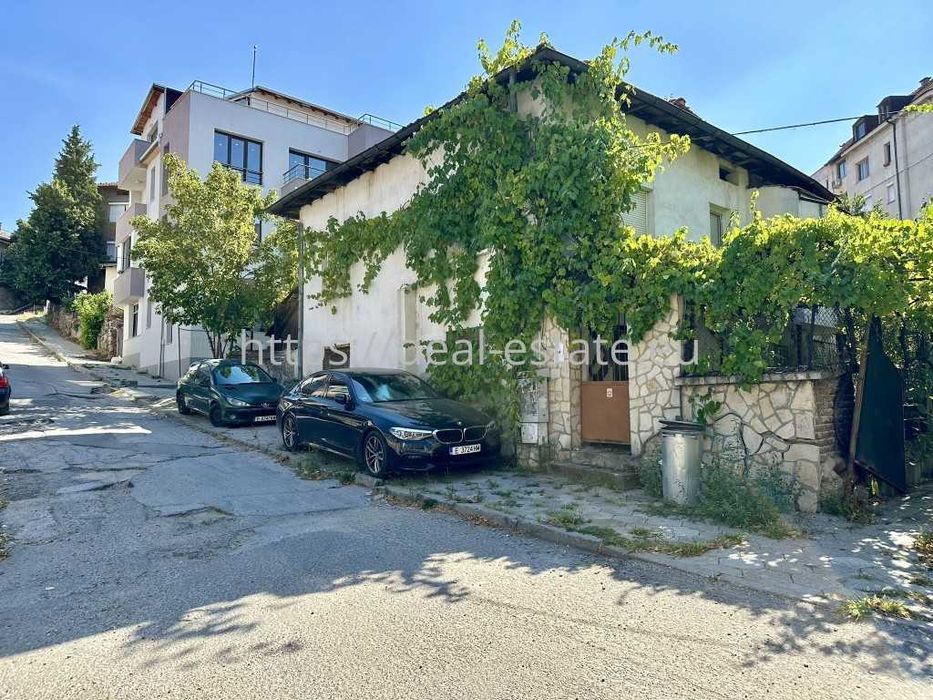 Продава се Къща в Благоевград, Широк център - 200 кв.м за 1100 €/кв.м - Снимка #1